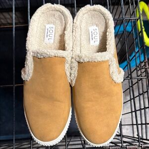 Naturalizer SOUL Cream Shearling-Lined Slip-On Mules